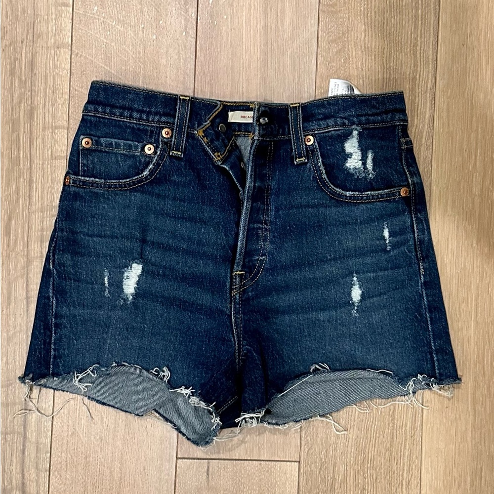 Levi’s ribcage shorts size 26 - Picture 4 of 5